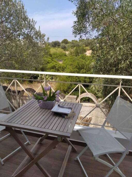Cozy Villa Vita Lagonisi Kalivia Thorikou Extérieur photo