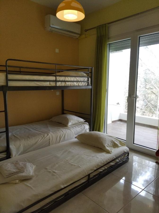 Cozy Villa Vita Lagonisi Kalivia Thorikou Extérieur photo